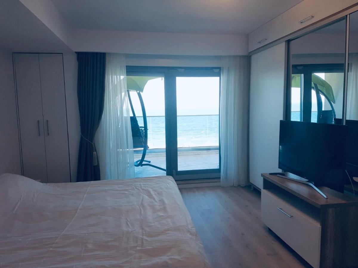 Wave 2 Mamaia Prima Linie Vedere La Mare 120Mp Năvodari Exterior foto